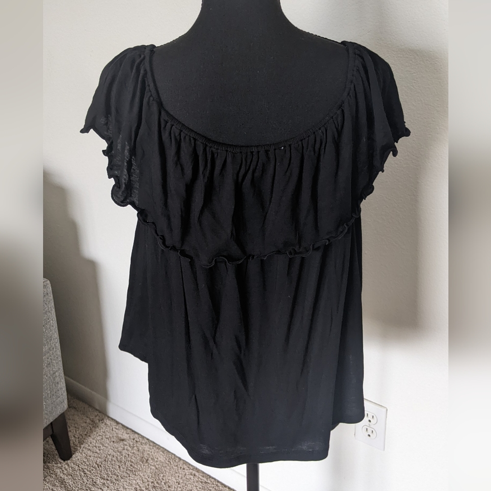 Black Ruffle Top, size medium - Picture 2 of 3